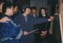 1998年路过教学楼的学生画室